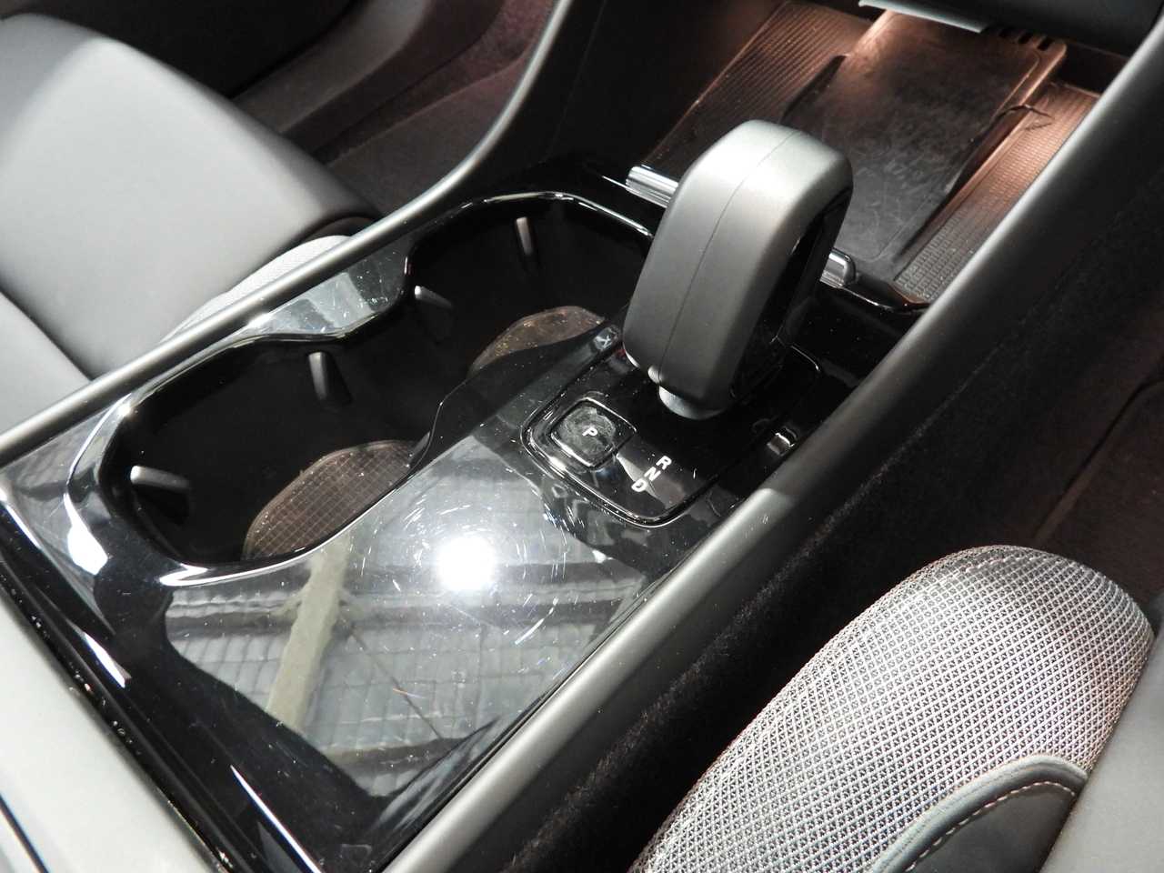 Volvo  XC40 Recharge Ultimate, Twin Motor, Electric