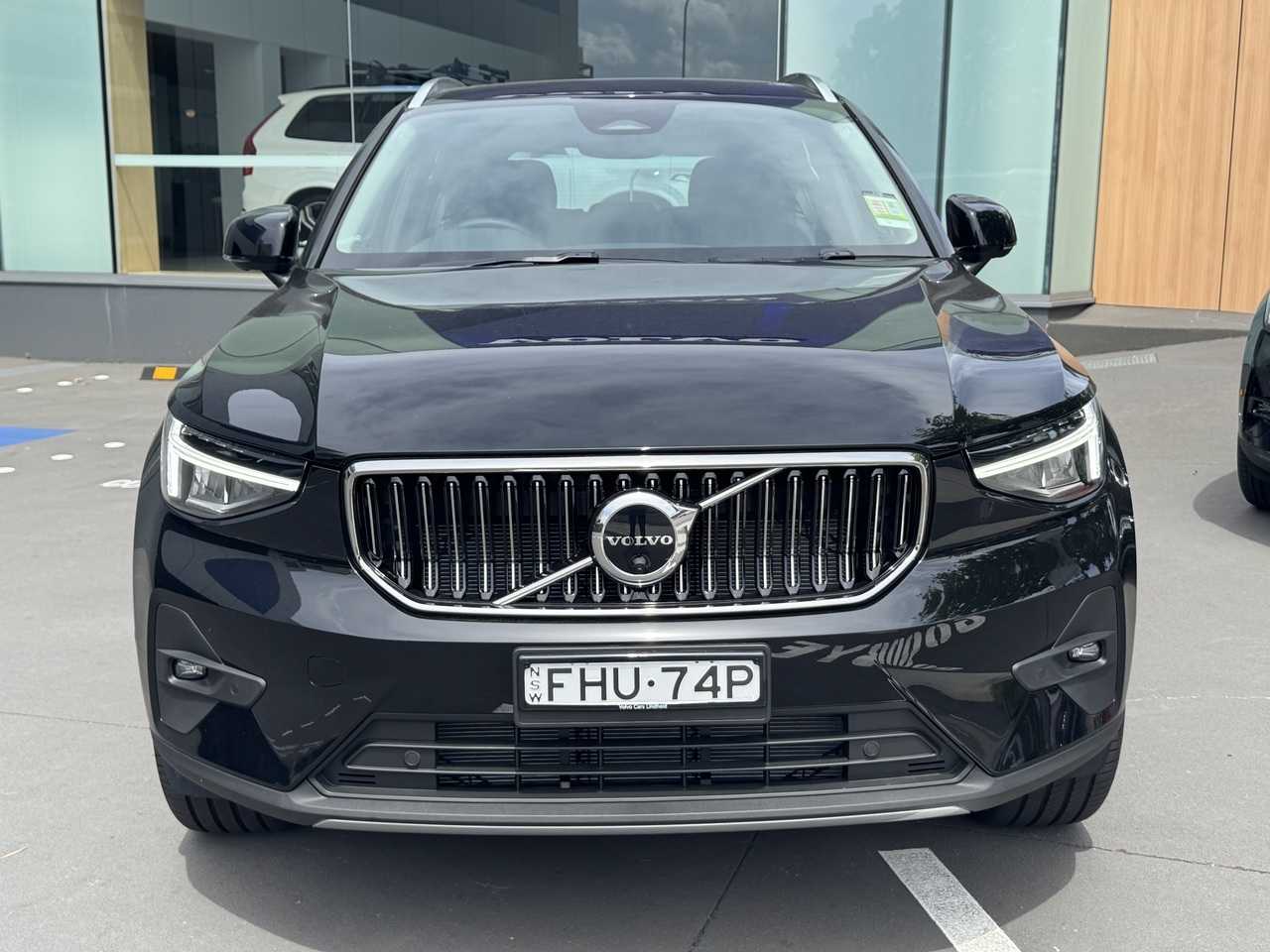 Volvo  XZ MY23 Ultimate B4 AWD Bright