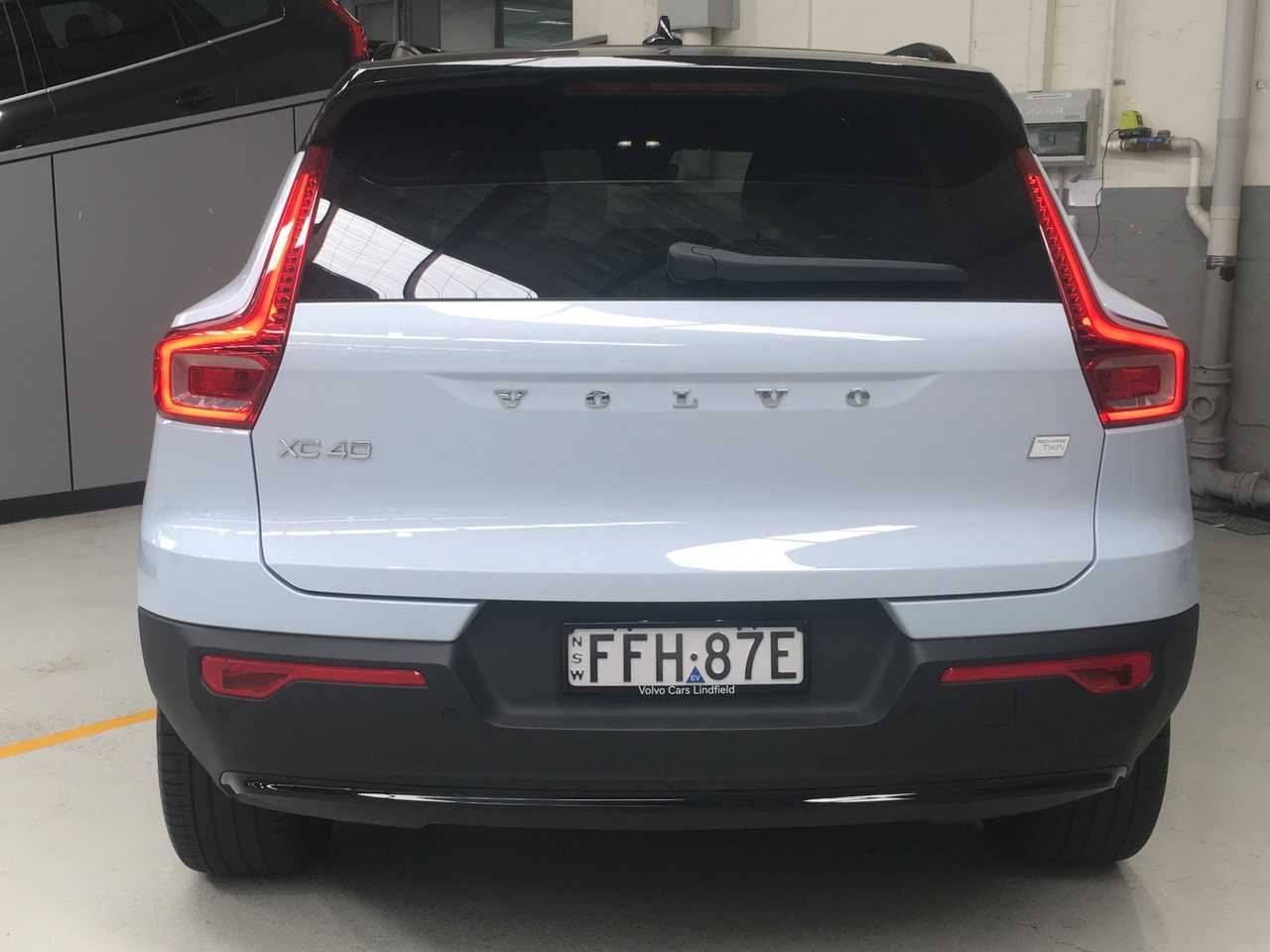 Volvo  XC40 Recharge Ultimate, Twin Motor, Electric