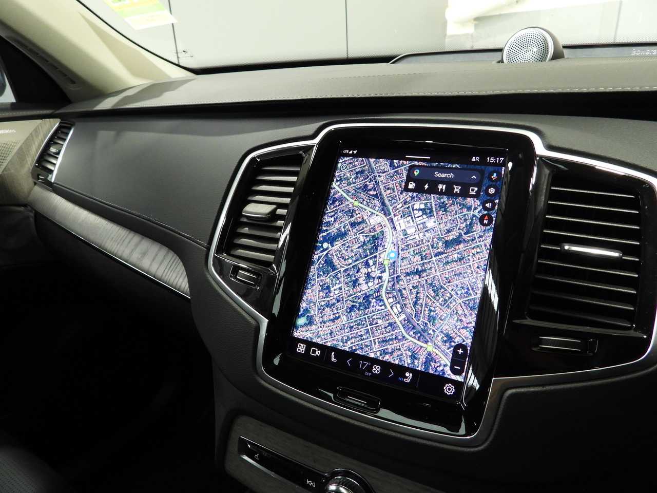Volvo  XC90 Recharge Ultimate, T8 AWD Plug-in hybrid, Electric/Petrol, Dark, 7 Seats