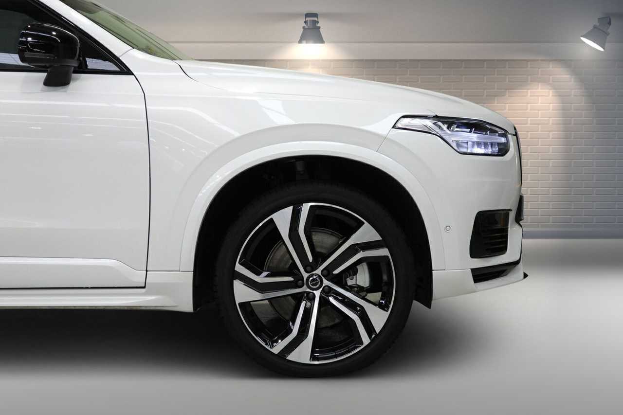 Volvo  XC90 Recharge Ultimate, T8 AWD Plug-in hybrid, Electric/Petrol, Dark, 7 Seats