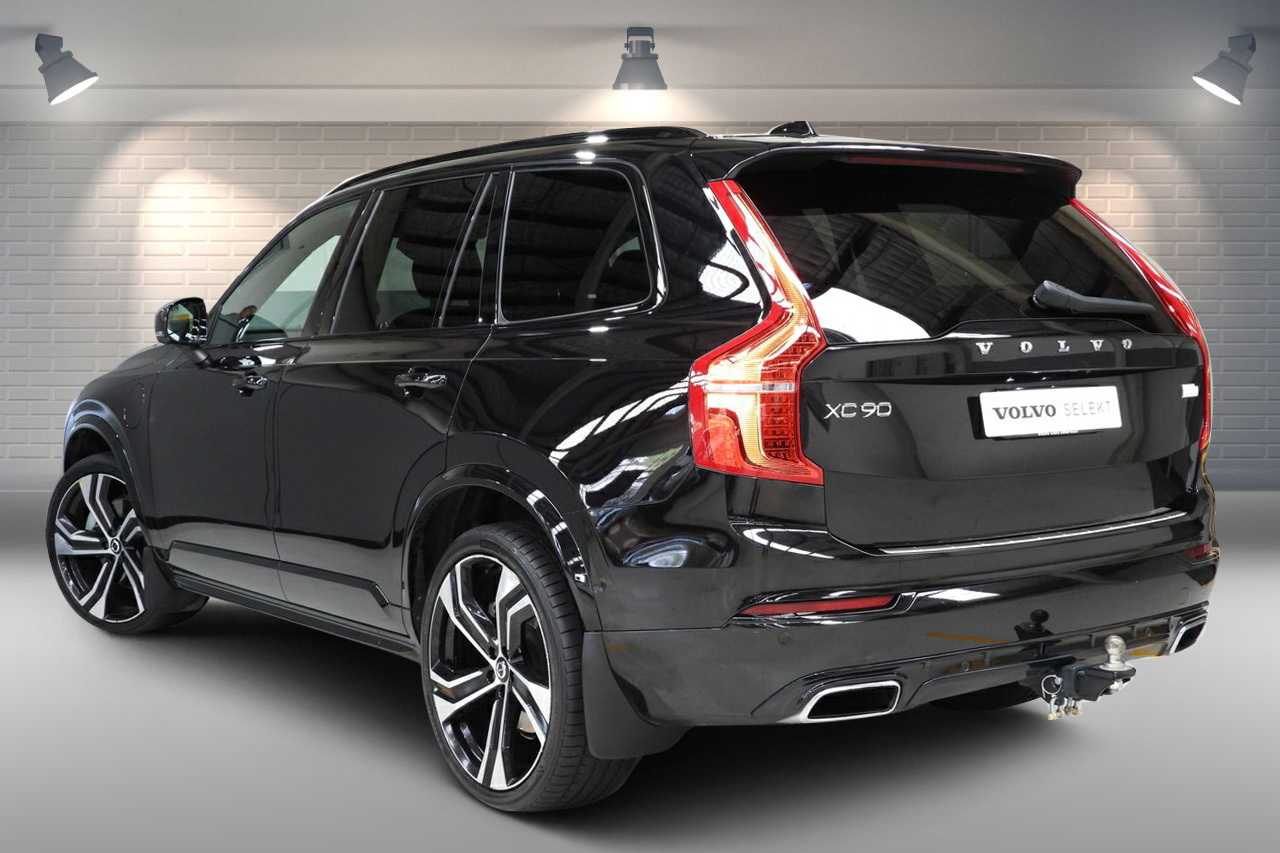 Volvo  XC90 Recharge R-Design, T8 AWD (235+65 kW), Seven individual seats