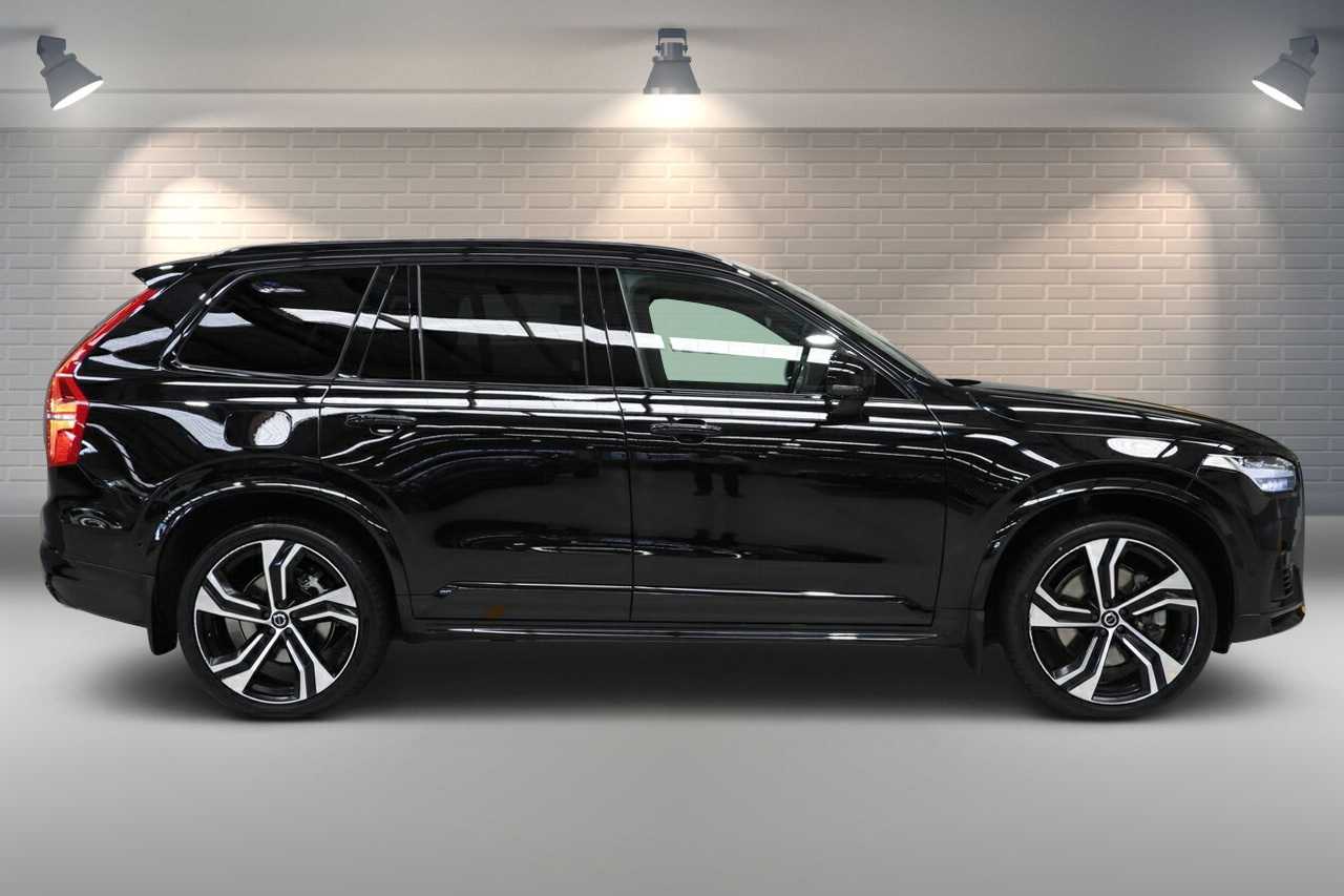Volvo  XC90 Recharge R-Design, T8 AWD (235+65 kW), Seven individual seats