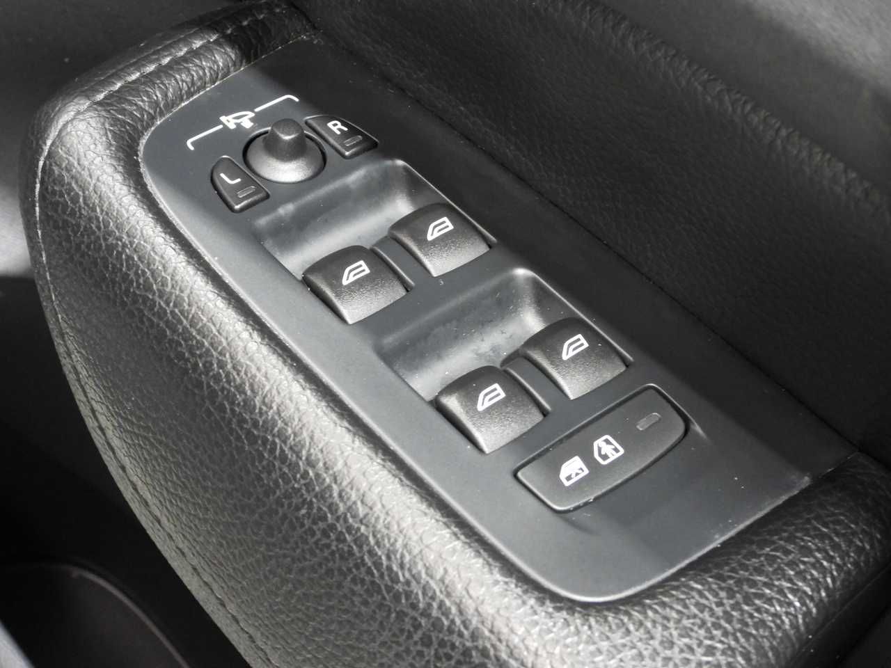Volvo  XC60 D4 Momentum