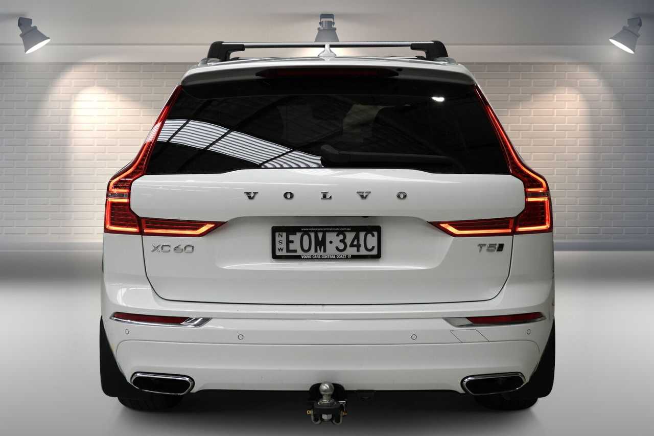 Volvo  XC60 Inscription, T5 AWD (187 kW)