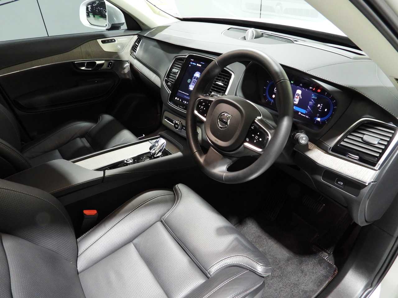 Volvo  XC90 Ultra, B6 AWD Mild hybrid, Petrol, Bright, 7 Seats