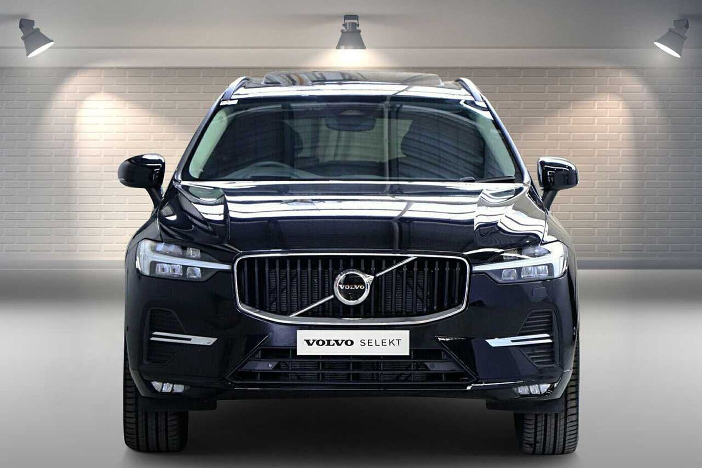 Volvo  XC60 Plus, B5 Mild Hybrid, Petrol