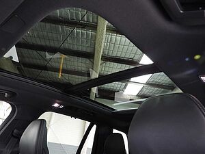 Volvo  XC90 Recharge R-Design, T8 AWD (235+65 kW), Seven individual seats