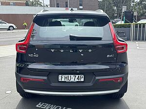 Volvo  XZ MY23 Ultimate B4 AWD Bright