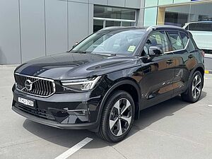 Volvo  XZ MY23 Ultimate B4 AWD Bright