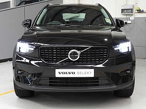 Volvo  XZ MY24 Ultimate B4 AWD Dark