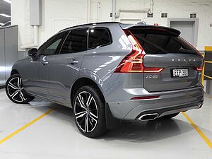 Volvo  UZ MY19 T6 AWD R-Design