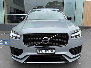 Volvo  XC90 Recharge Ultimate, T8 AWD Plug-in hybrid, Electric/Petrol, Dark, 7 Seats