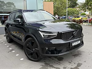 Volvo  XZ MY25 Black Edition AWD