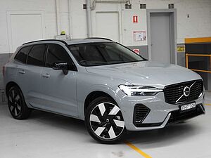 Volvo  UZ MY24 Recharge Plus T8 AWD Plug-In Hybrid