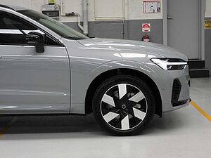 Volvo  UZ MY24 Recharge Plus T8 AWD Plug-In Hybrid