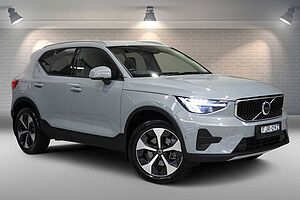 Volvo  XC40 Plus, B4 Mild hybrid, Petrol