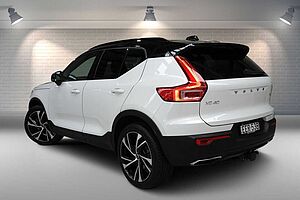 Volvo  XC40 T5 R-Design AWD