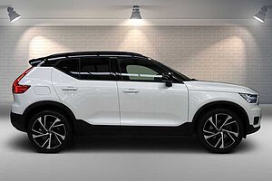 Volvo  XC40 T5 R-Design AWD