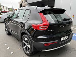 Volvo  XC40 Plus, B4 Mild hybrid, Petrol