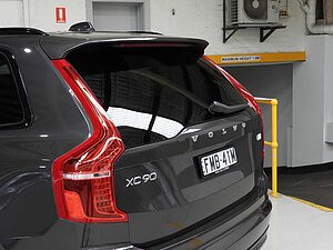 Volvo  XC90 Recharge Ultimate, T8 AWD Plug-in hybrid, Electric/Petrol, Dark, 7 Seats