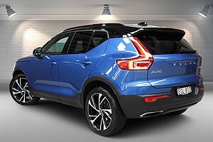 Volvo  XC40 T5 R-Design AWD