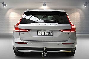 Volvo  Z Series MY24 Ultimate B5 Geartronic AWD Bright