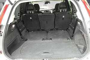 Volvo  XC90 Recharge Ultimate, T8 AWD Plug-in hybrid, Electric/Petrol, Dark, 7 Seats