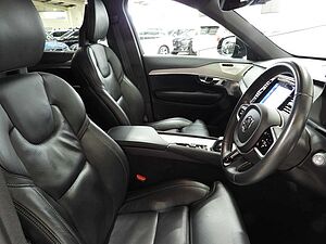 Volvo  XC90 Recharge R-Design, T8 AWD (235+65 kW), Seven individual seats