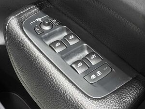 Volvo  XC60 D4 Momentum