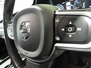 Volvo  XC60 D4 Momentum