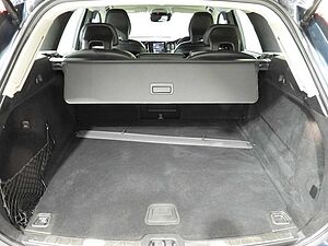 Volvo  XC60 D4 Momentum