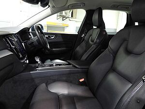 Volvo  XC60 D4 Momentum