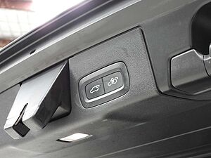 Volvo  XC60 Inscription, B5 mild hybrid