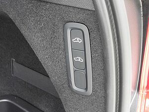 Volvo  L Series MY24 Recharge Ultimate T8 Geartronic AWD Plug-In Hybrid