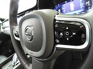 Volvo  Z Series MY25 Ultra B5 Geartronic AWD Bright