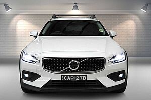 Volvo  Z Series MY25 Ultra B5 Geartronic AWD Bright