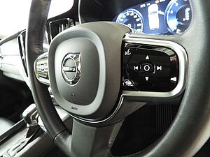 Volvo  XC60 Inscription, T5 AWD (187 kW)