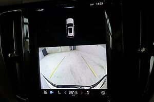 Volvo  XC60 Plus, B5 Mild Hybrid, Petrol