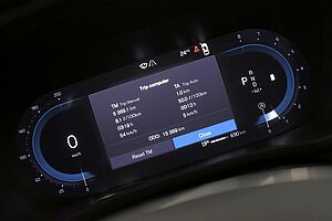 Volvo  XC60 Plus, B5 Mild Hybrid, Petrol