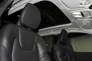 Volvo  XC60 Plus, B5 Mild Hybrid, Petrol