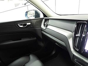 Volvo  XC60 Plus, B5 AWD Mild hybrid, Petrol