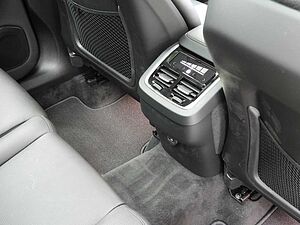 Volvo  XC60 Plus, B5 AWD Mild hybrid, Petrol