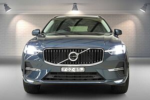 Volvo  XC60 Plus, B5 AWD Mild hybrid, Petrol