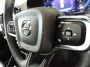 Volvo  XC40 Plus, B4 mild hybrid, Petrol