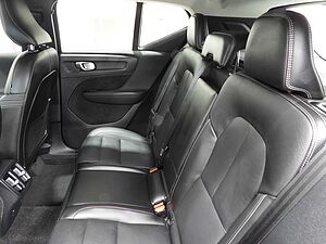 Volvo  XC40 Plus, B4 mild hybrid, Petrol