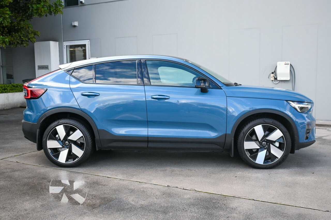 Volvo  C40 Recharge Ultimate, Twin Motor, Electric