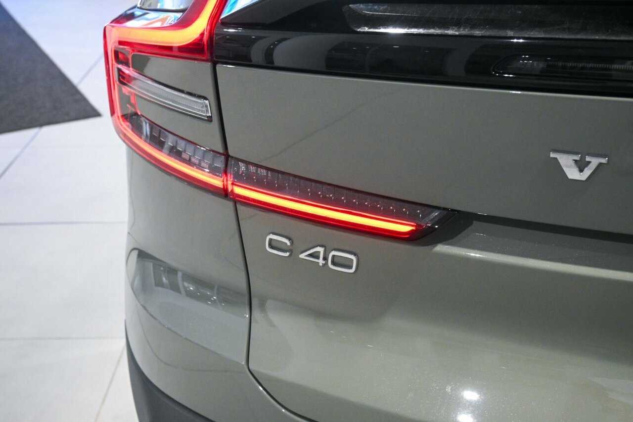 Volvo  C40 Recharge Ultimate, Twin Motor, Electric