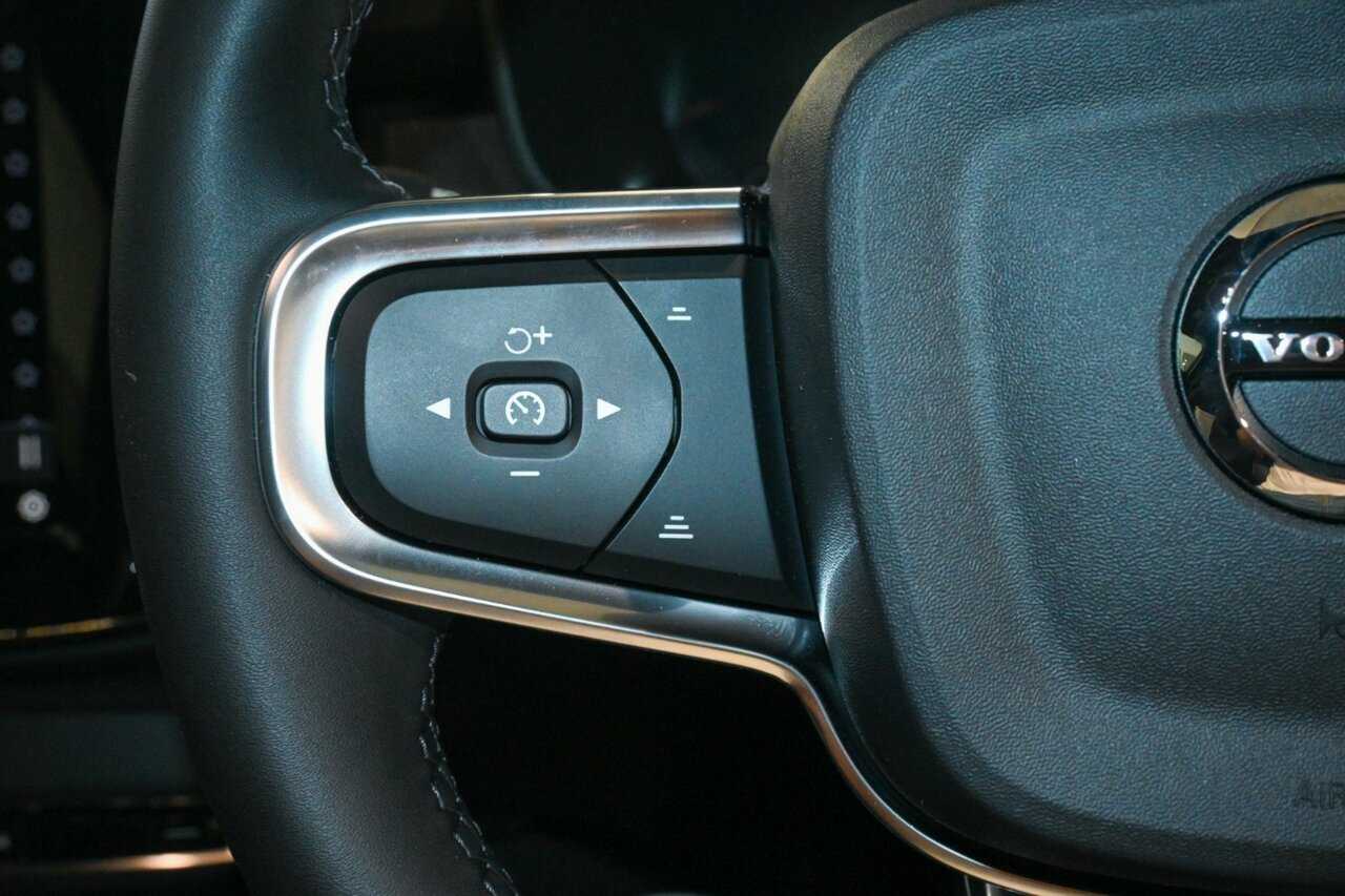 Volvo  C40 Recharge Ultimate, Twin Motor, Electric