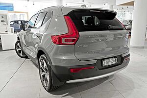 Volvo  XC40 Ultra, B4 AWD Mild hybrid, Petrol, Bright
